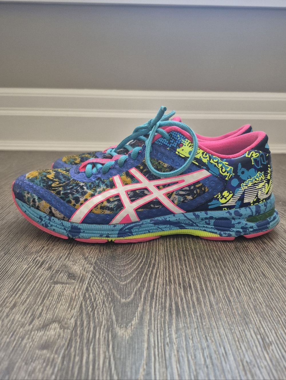 Asics Women's Noosa Gel Multicolor Graphic Running Sneakers - Pink & Teal Size 8 - Picture 4 of 10